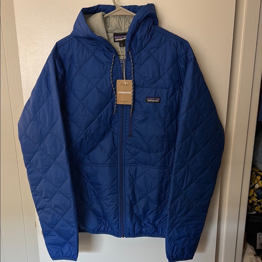 Patagonia Men’s Diamond Quilted Bomber Hoody